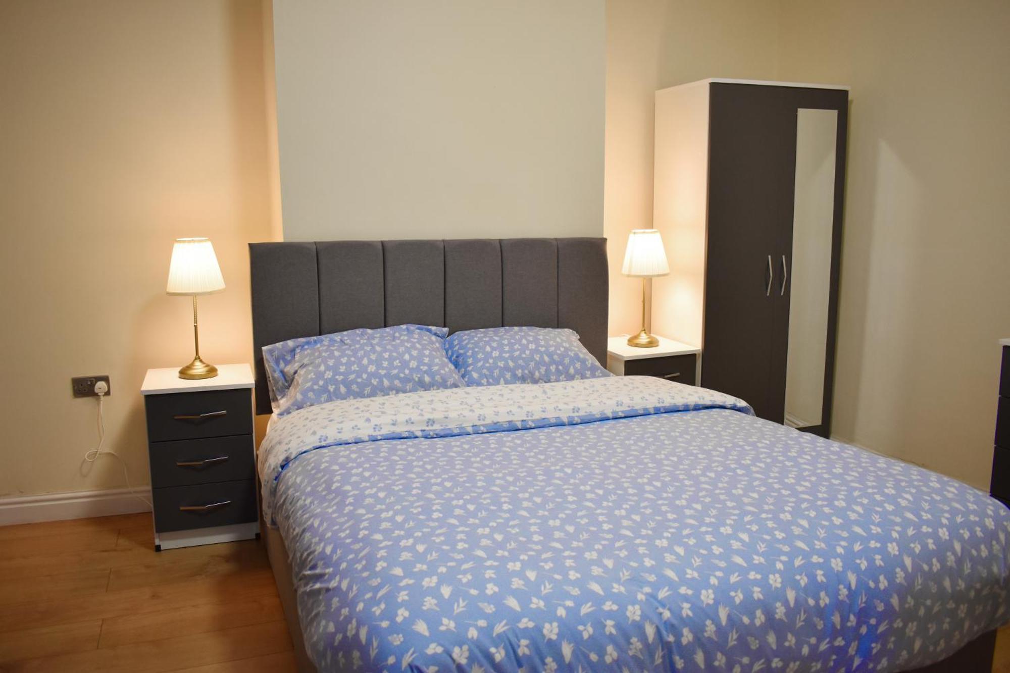 Birmingham City Centre Bedroom, Parking, Wifi, Kitchen, Living Room Экстерьер фото