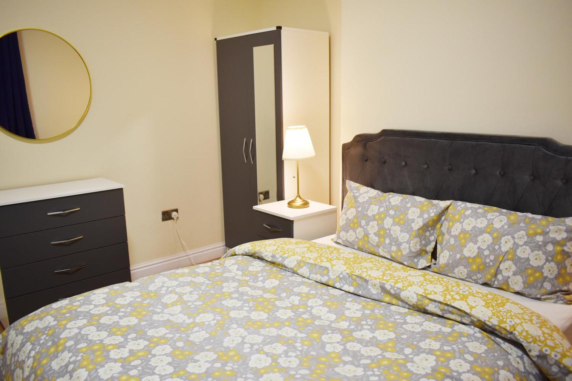 Birmingham City Centre Bedroom, Parking, Wifi, Kitchen, Living Room Экстерьер фото