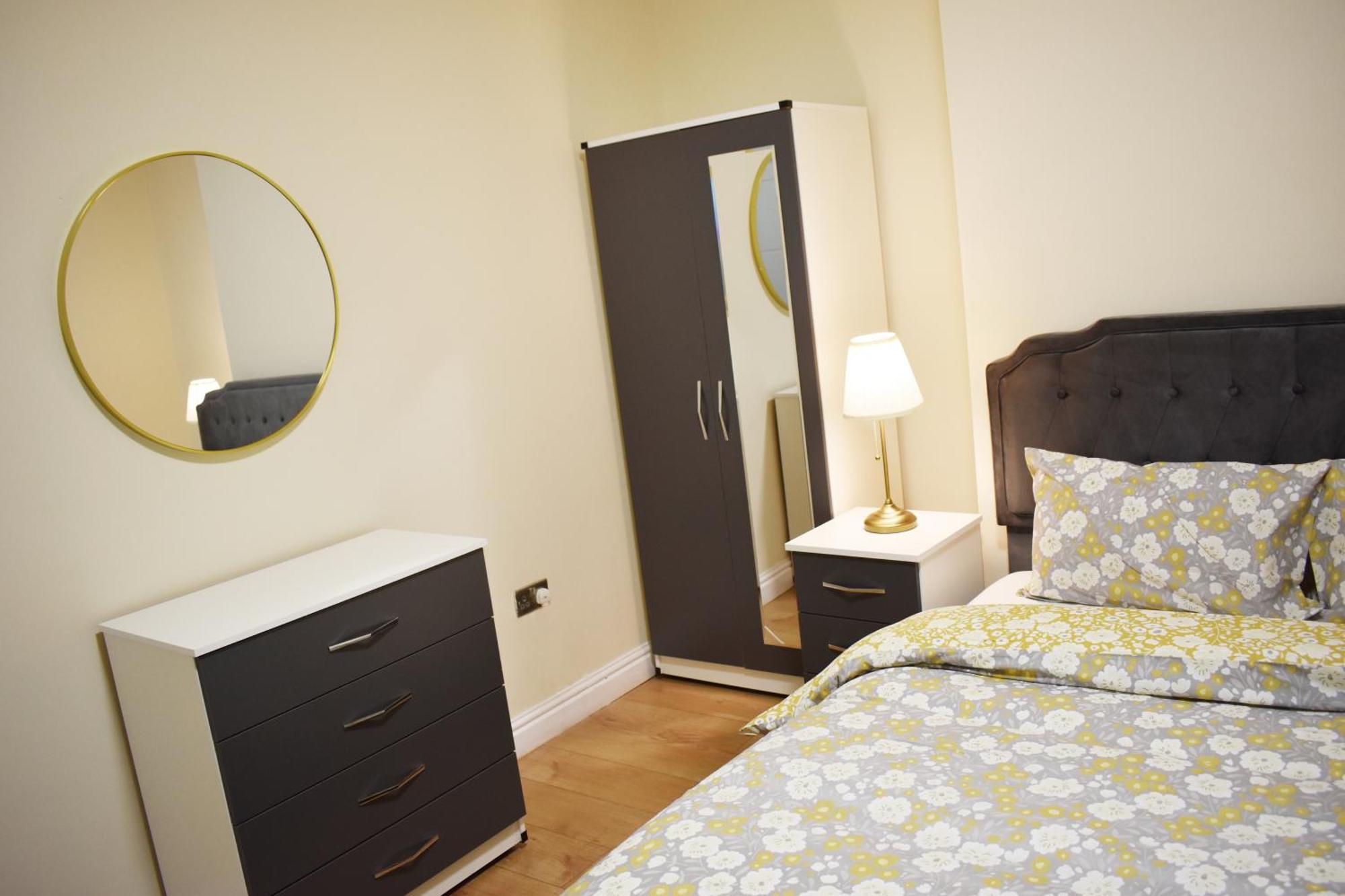 Birmingham City Centre Bedroom, Parking, Wifi, Kitchen, Living Room Экстерьер фото